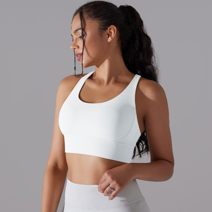 Seamless cross back sports bra