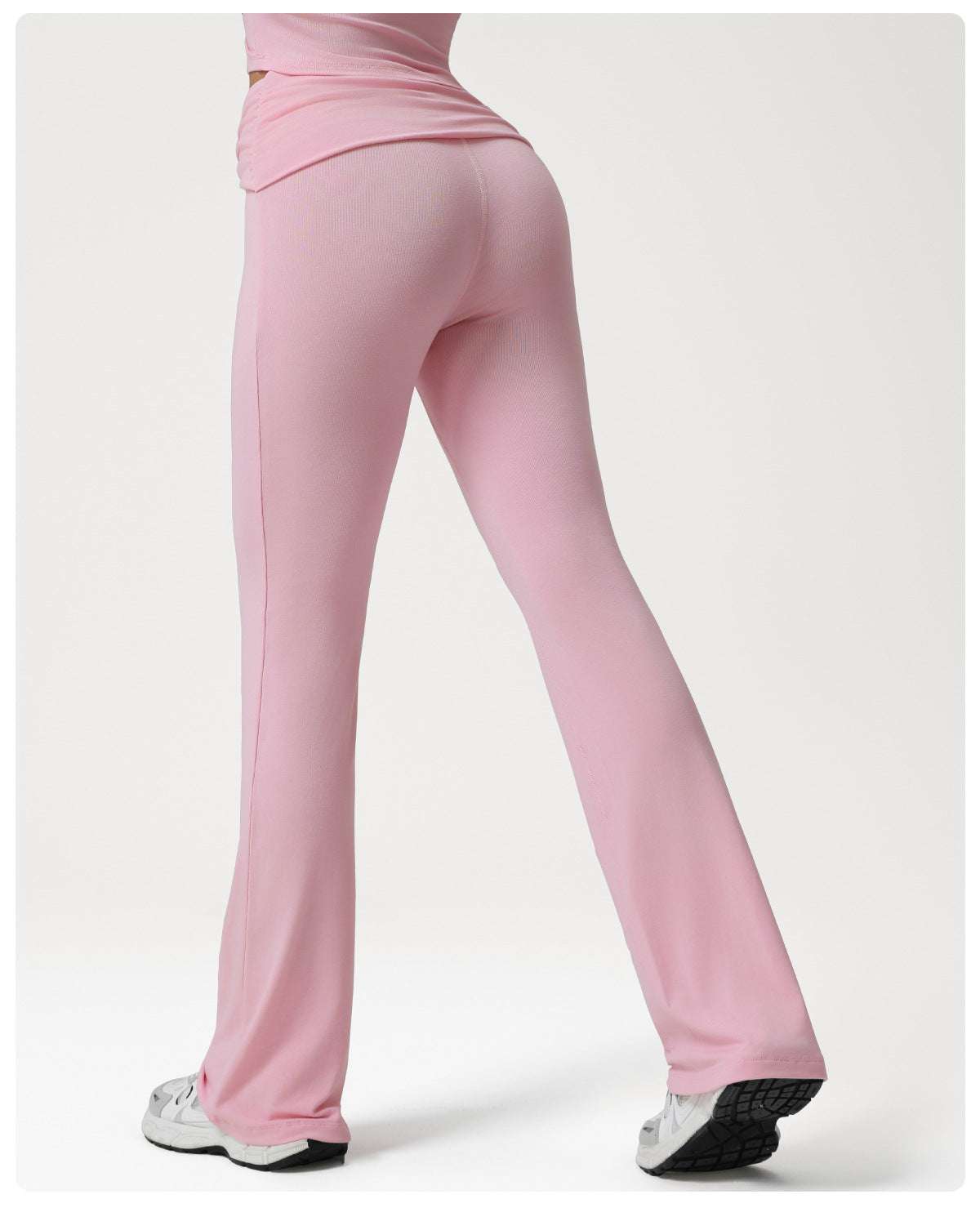 Pleated waist Trousers