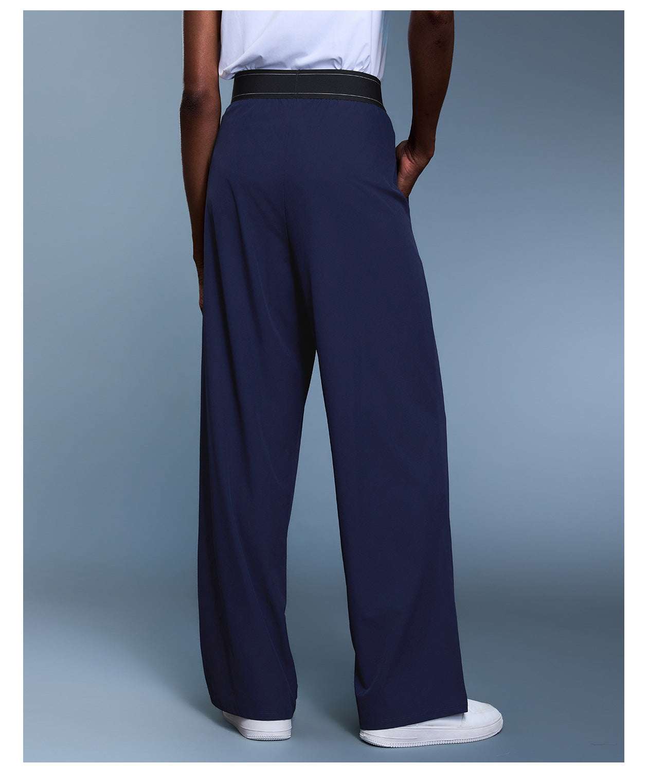 Straight leg Trousers