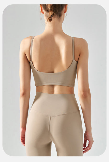 Seamless medium support top