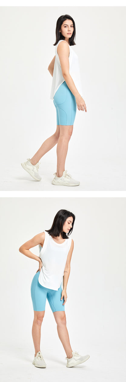 Loose fit vest