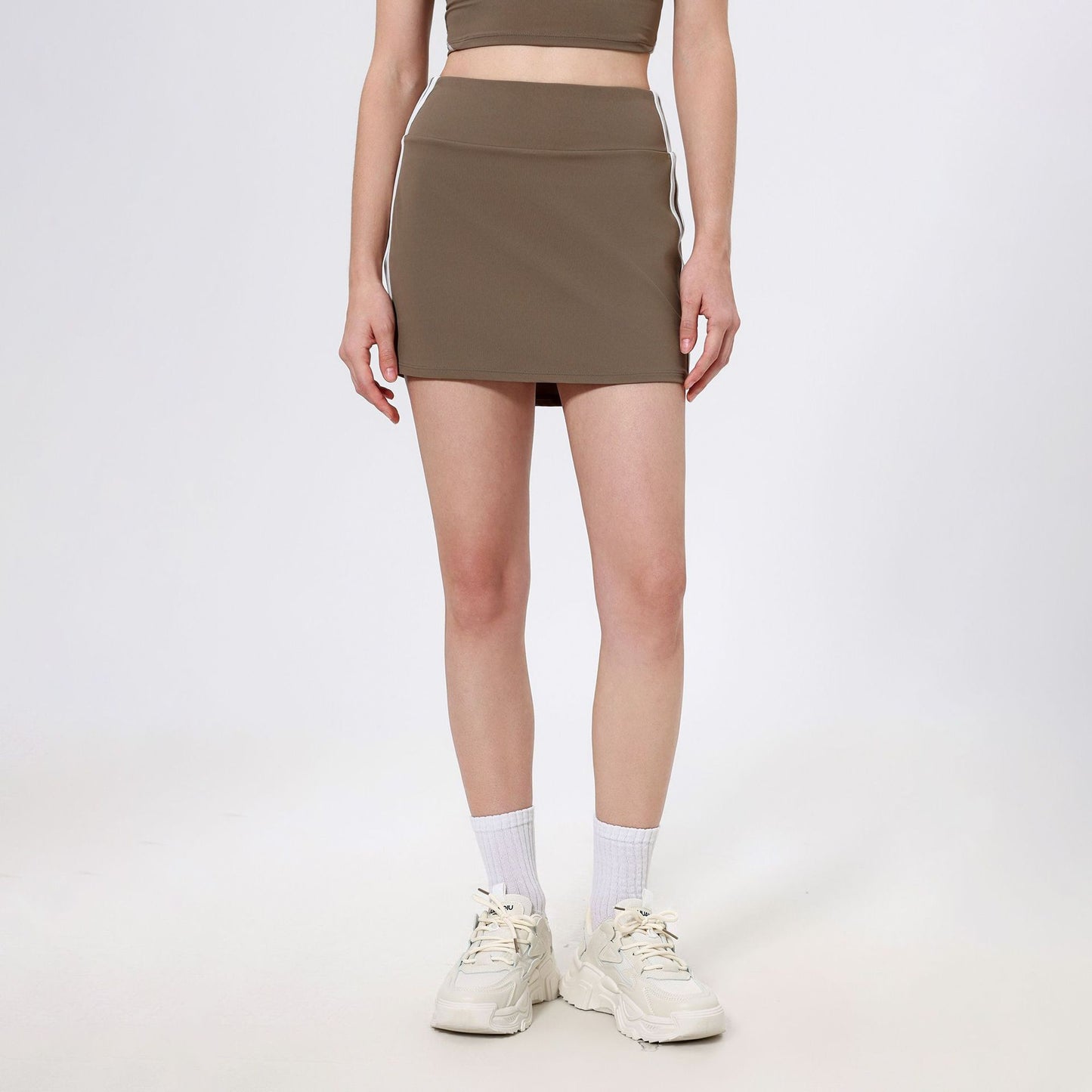 Contrast stripe tennis skirt