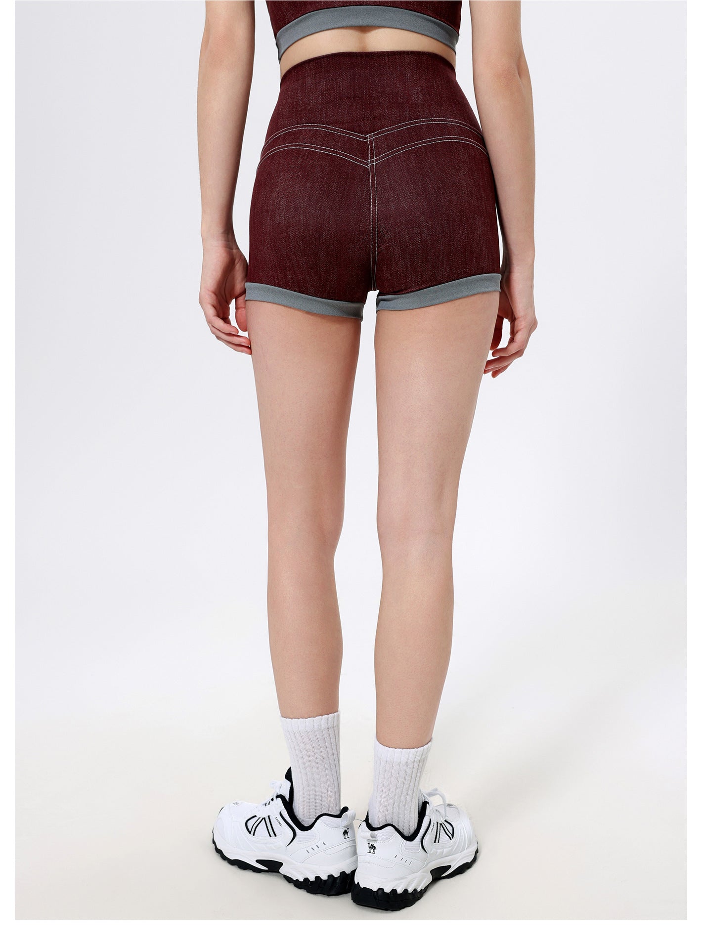 Denim look hot pants