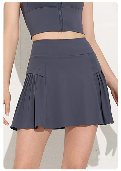 Pleated side skort