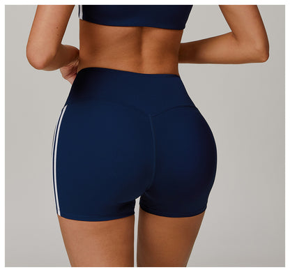 Seamless shorts with stripes
