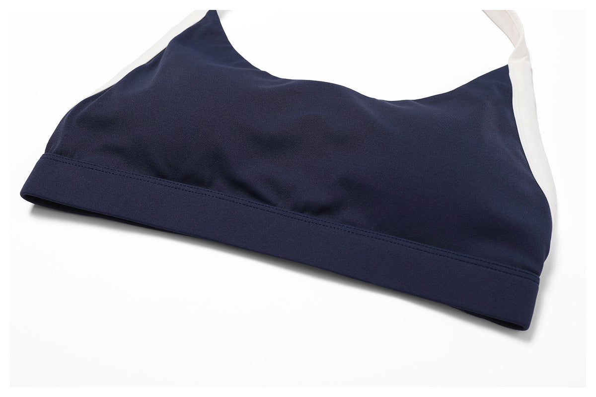 Contrast strap bra