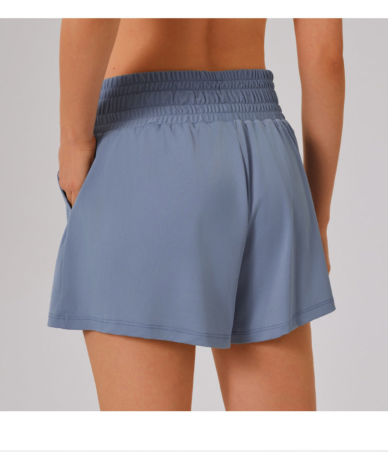 Quick dry running shorts with pockets