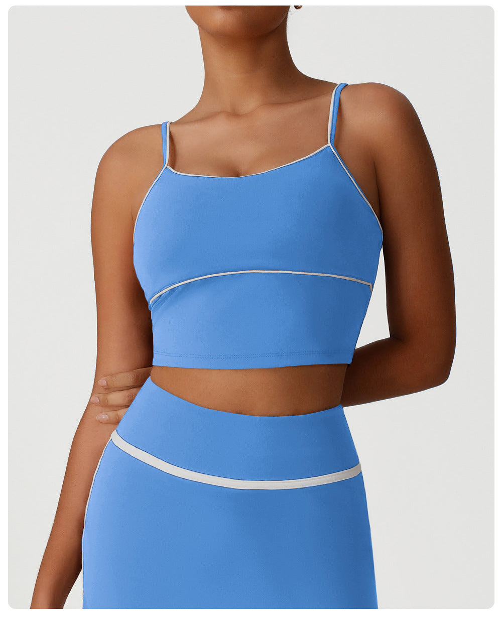Contrast trim sports bra