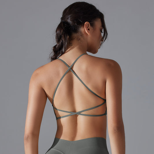 Seamless cross back sports bra