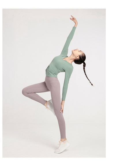 Slim fit full sleeve top