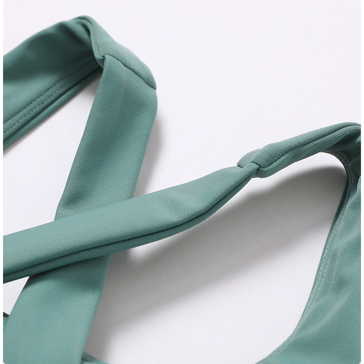 High support cross back sports bra