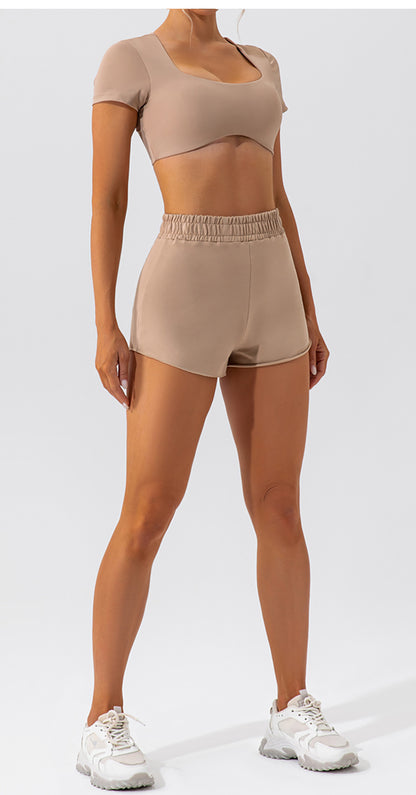 Short sleeve crop top