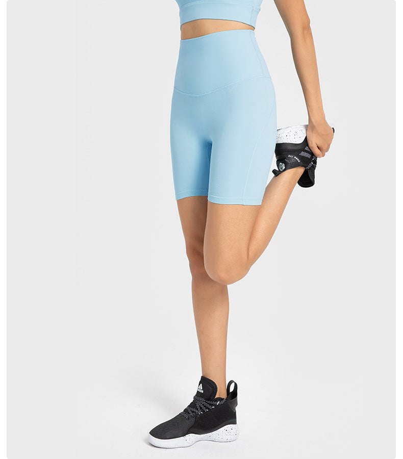 Seamless fitness shorts