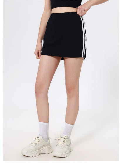 Contrast stripe tennis skirt