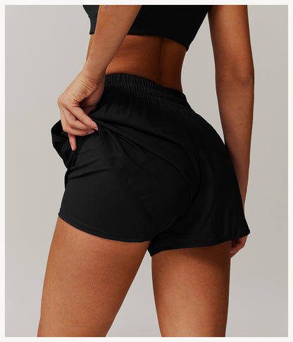 Quick dry running shorts with pockets