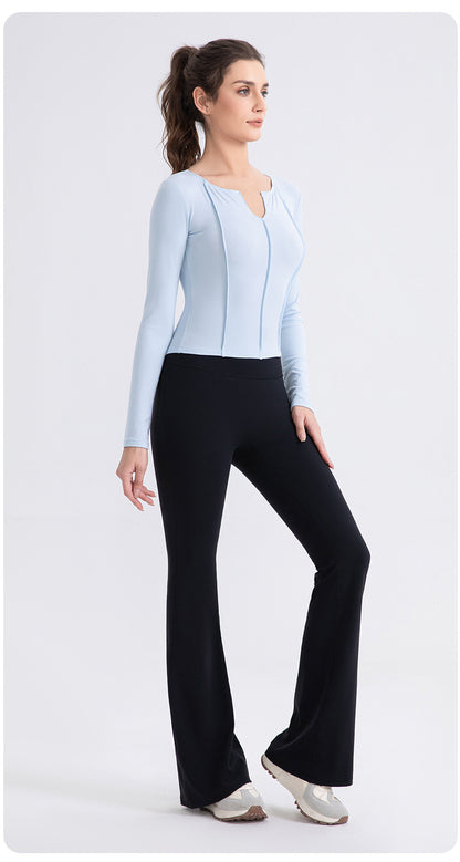 Full sleeve top with piping