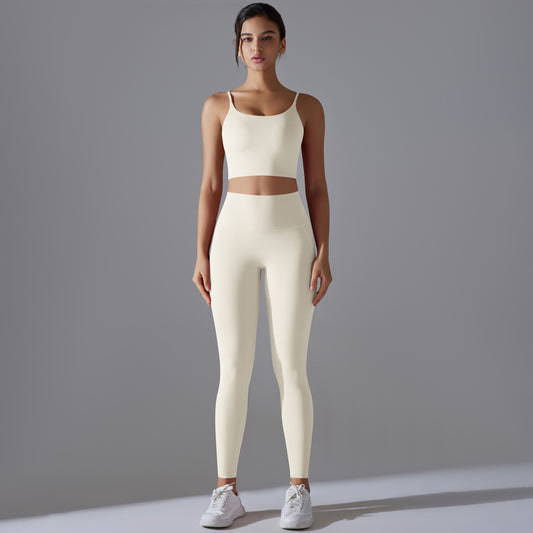Quick dry two piece fitness set