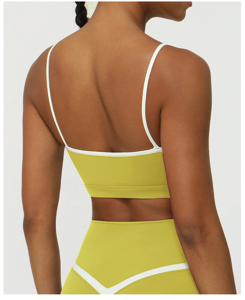 Contrast trim sports bra