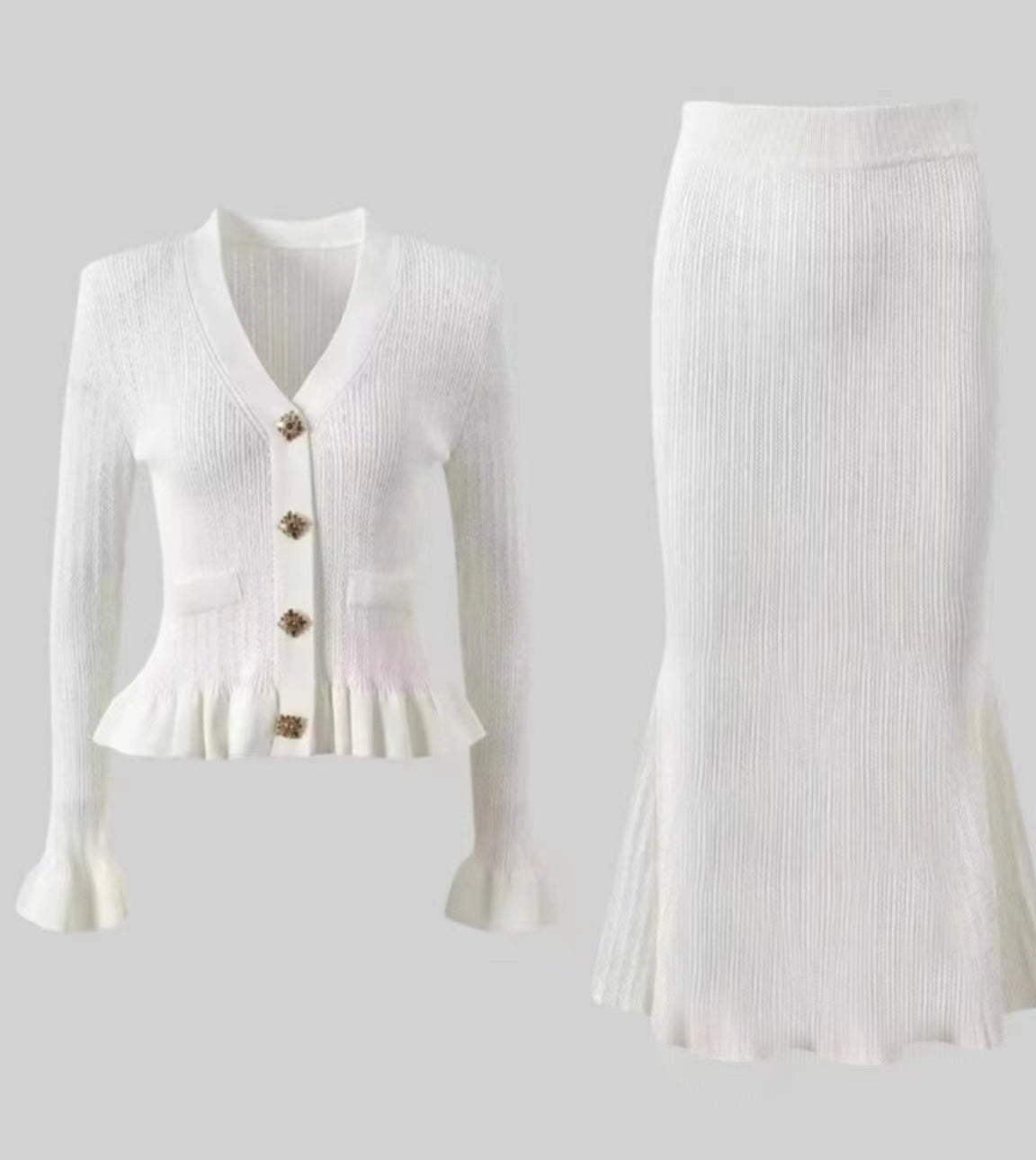 Knitted set
