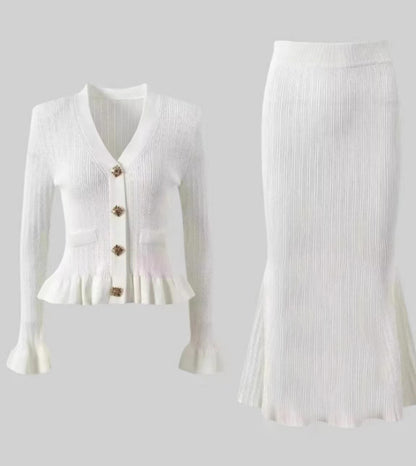 Knitted set