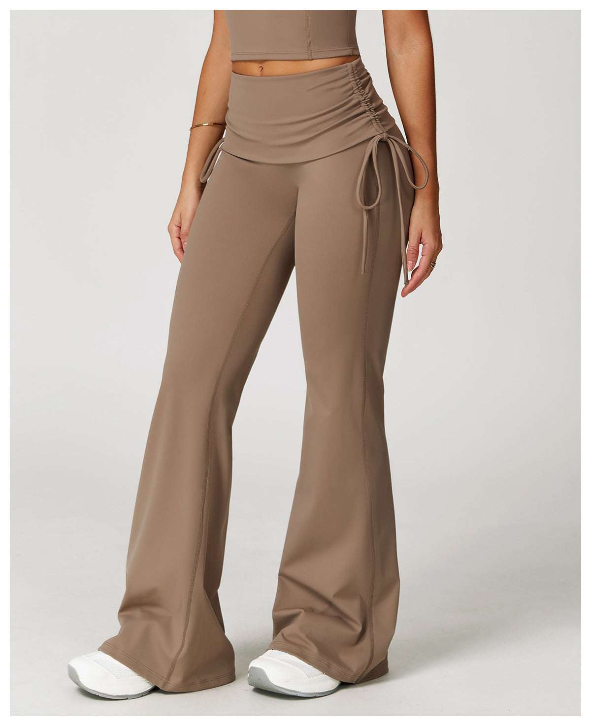 Gathered waist Trousers