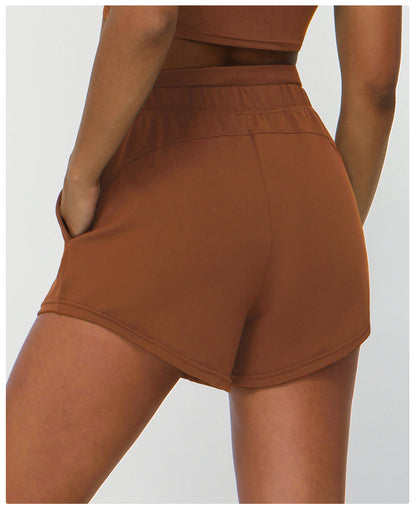 Running shorts with pockets
