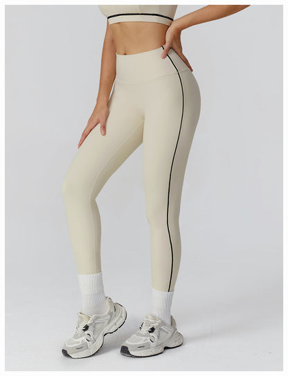 Contrast piping leggings