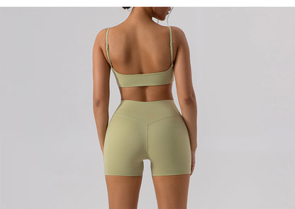 Seamless sports bra