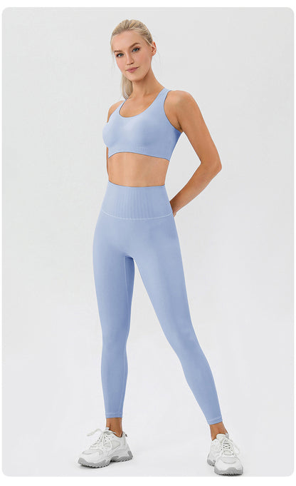 Seamless high support sports bra