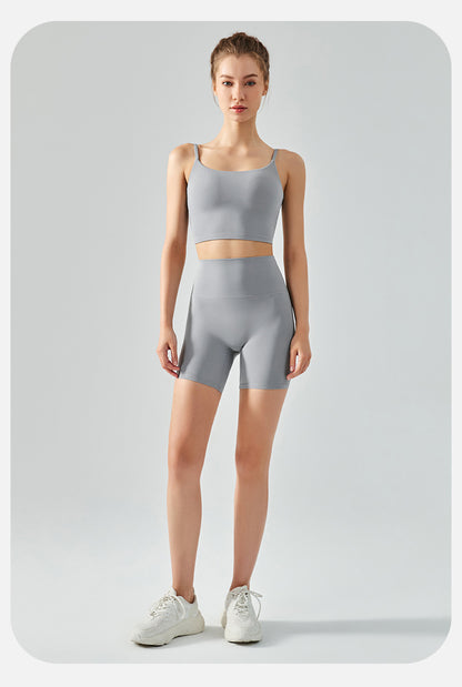 Seamless medium support top