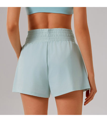 Quick dry running shorts with pockets