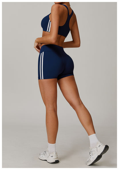 Seamless shorts with stripes