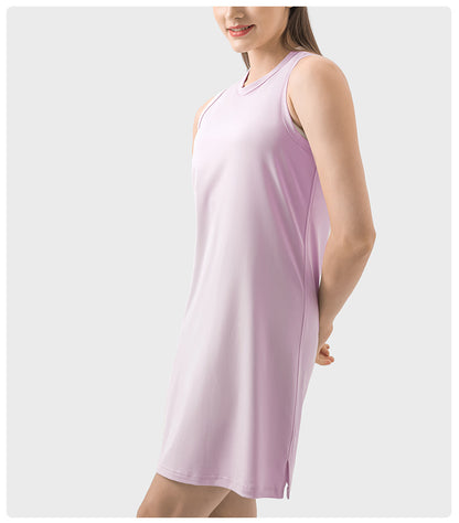 Comfy sports dress with padding