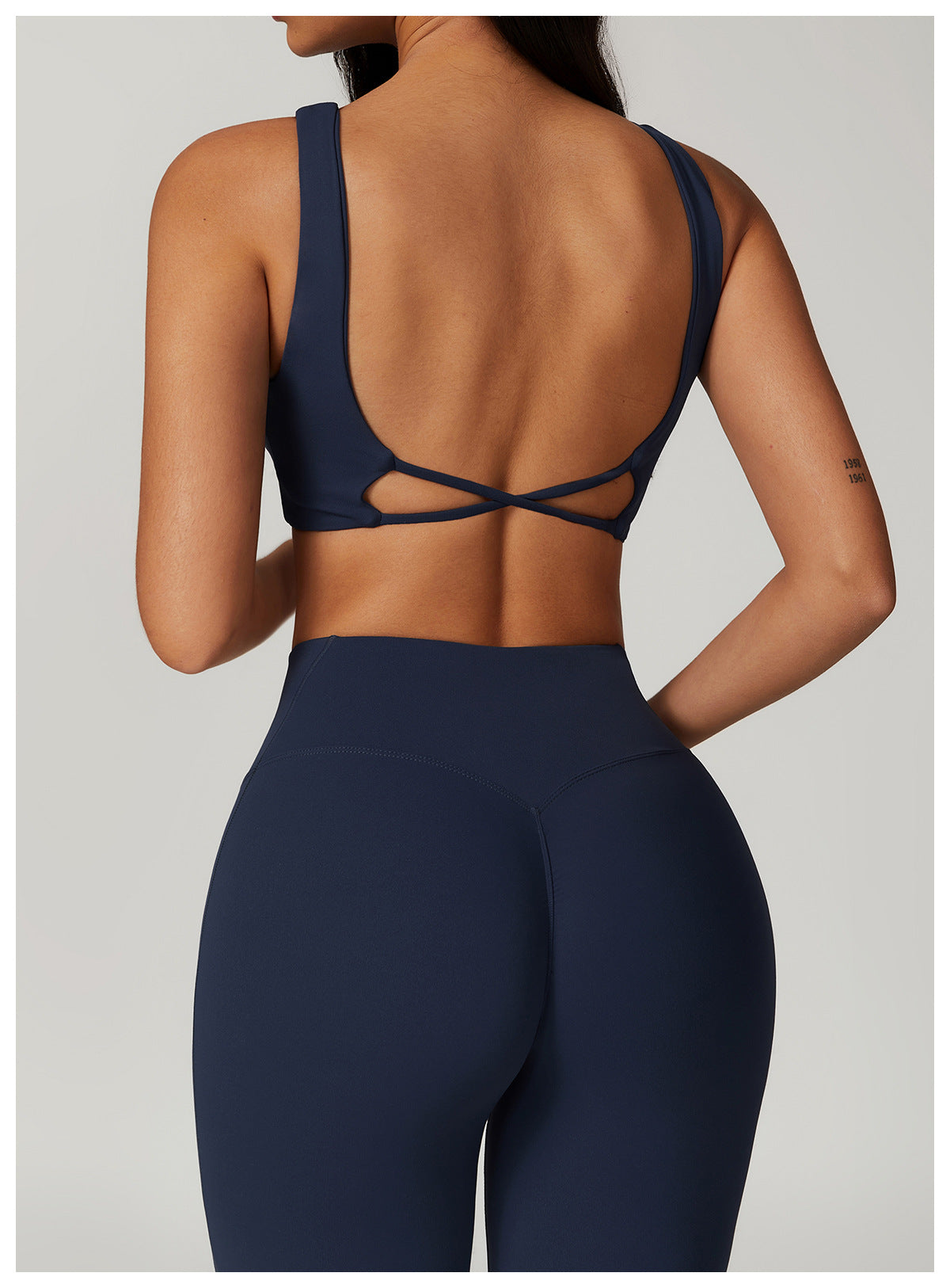 Twisted front sports bra