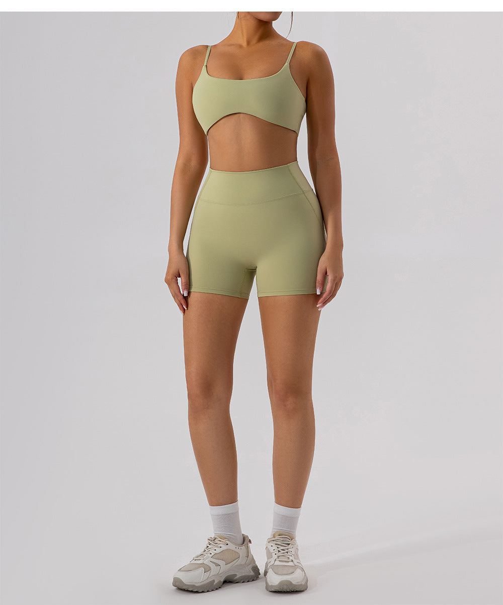 Seamless sports bra