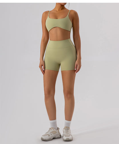 Seamless sports bra