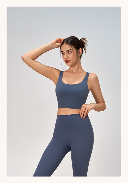 Seamless sports bra