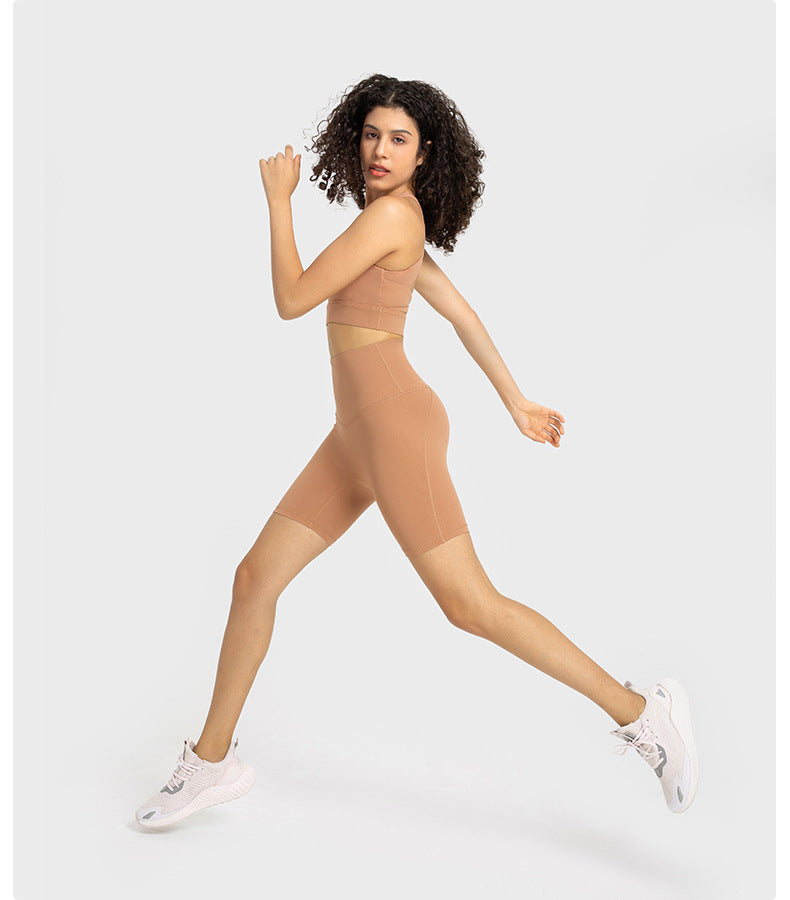 Seamless fitness shorts