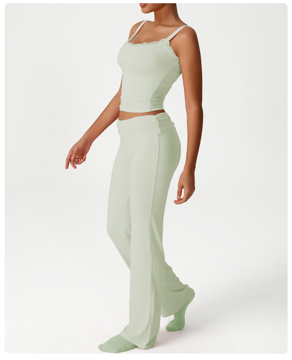 Pleated waist Trousers