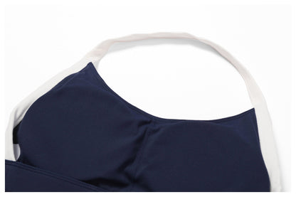 Contrast strap bra