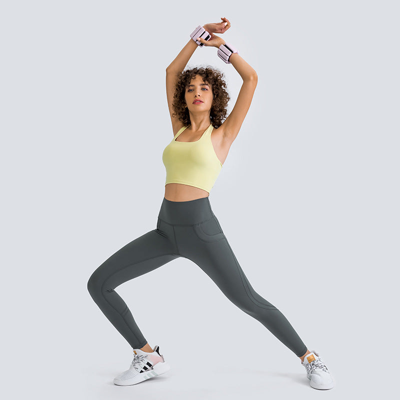 Halter neck sports bra