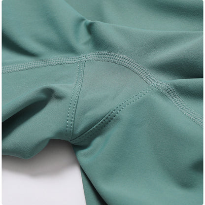 Seamless hot pants