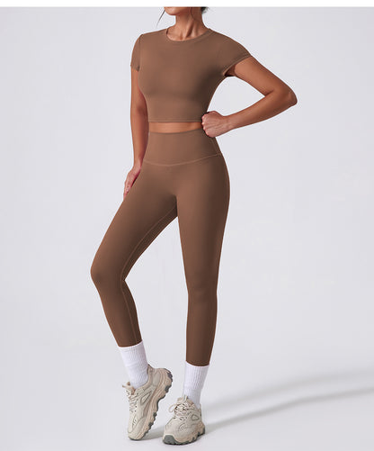 Short sleeve cropped top