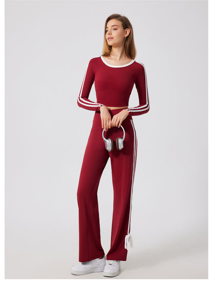 Cropped full sleeve top
