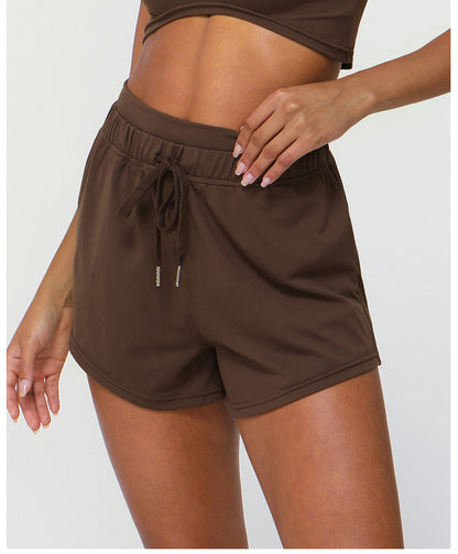 Running shorts with pockets