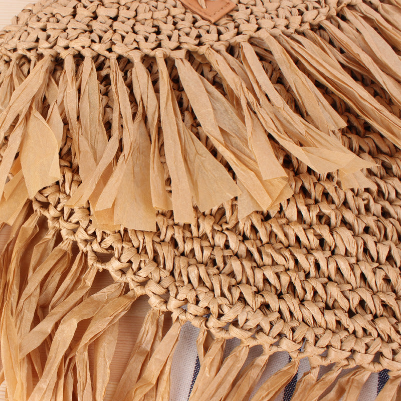 Straw shoulder bag