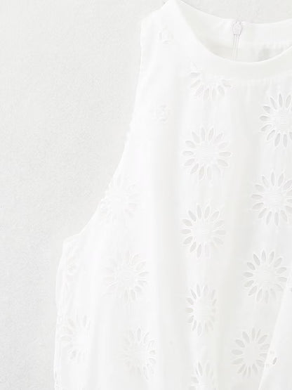 Cut out embroidery two piece set