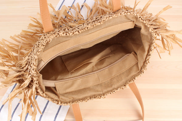 Straw shoulder bag