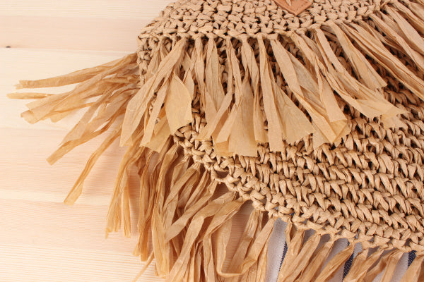 Straw shoulder bag