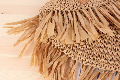 Straw shoulder bag